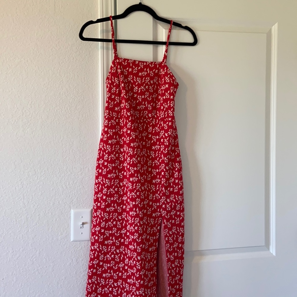 Red floral zara midi dress with thigh slit